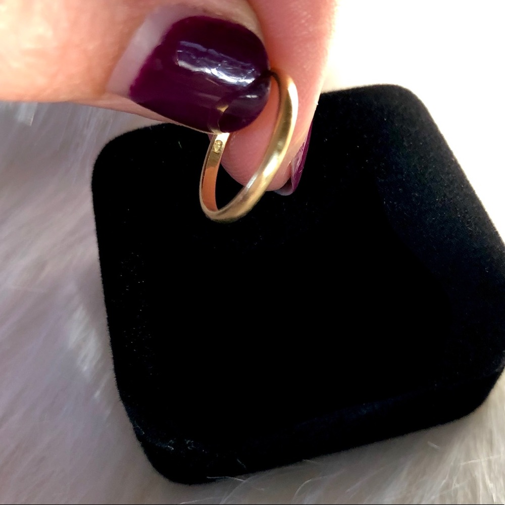18k Gold Ring - Picture 4 of 4